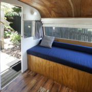 Blue Caravan with Garden View - Indoor View 2